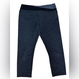 Lululemon Two Toned Black and Gray Crop Leggings